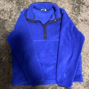 Like Patagonia fuzzy t snap